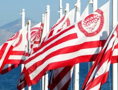 Η ΠΑΕ Ολυμπιακός «αποχαιρετά» τον Θέμο: «Πετυχημένος με ό,τι καταπιάστηκε»